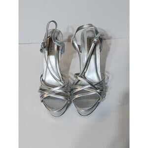 DYEABLES High Heels Silver Womens Shoes Size 7 1/2